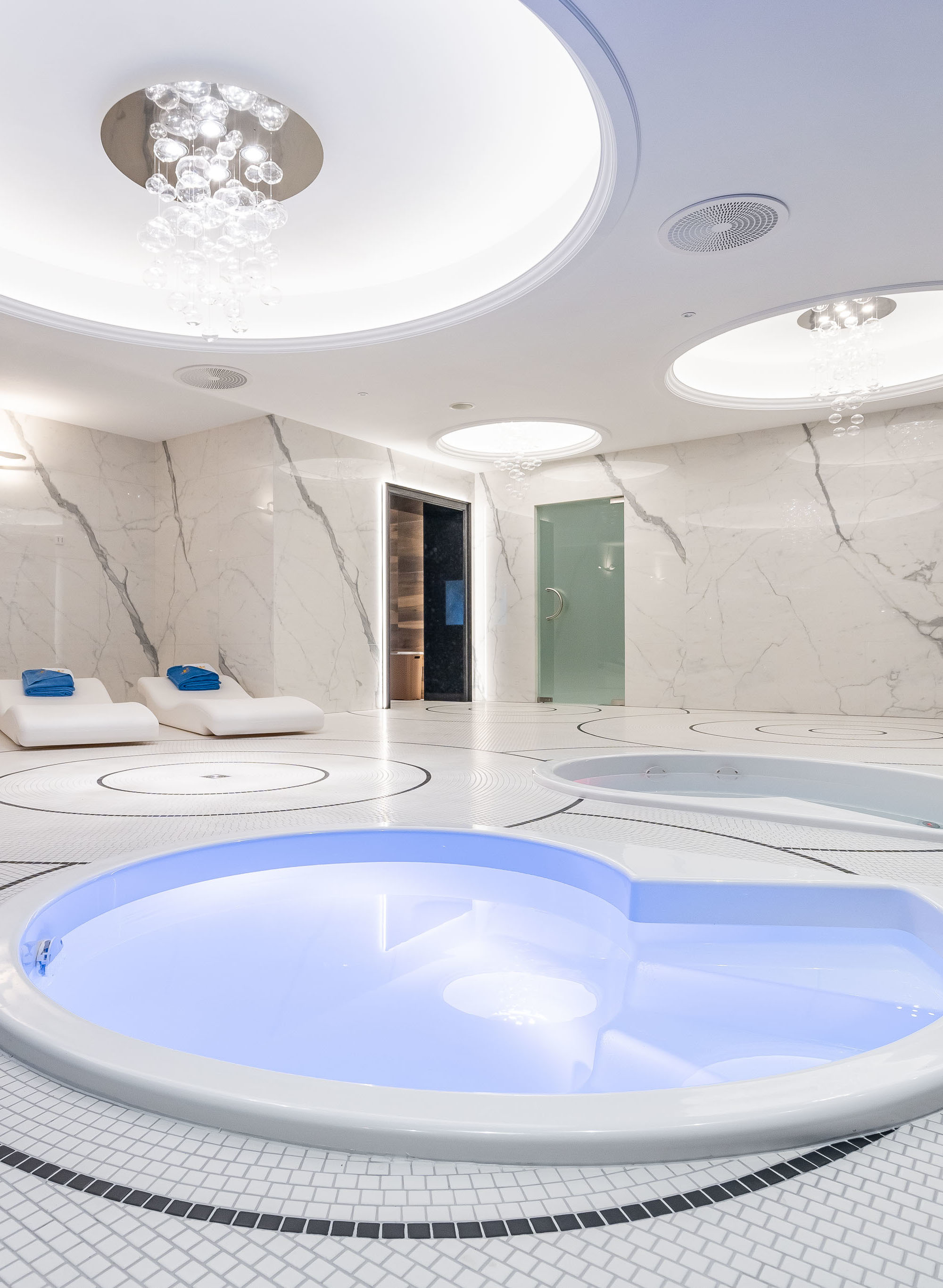 WELLNESS-ЦЕНТР РЕЗИДЕНЦИЯ «ИМПЕРАТОРСКИЙ ЯХТЪ-КЛУБ»